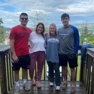 Meet your Posher, Alex